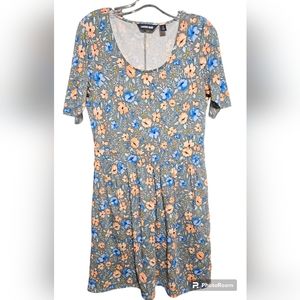 Lands End Floral Dropped waist dress Size Small